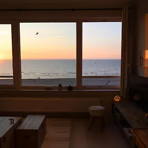 Apartment Met Zeezicht, Ostende