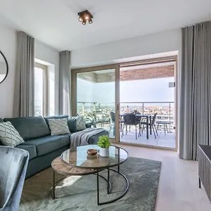 Apartment Huswell - With Beautiful Seaview In, Ostende